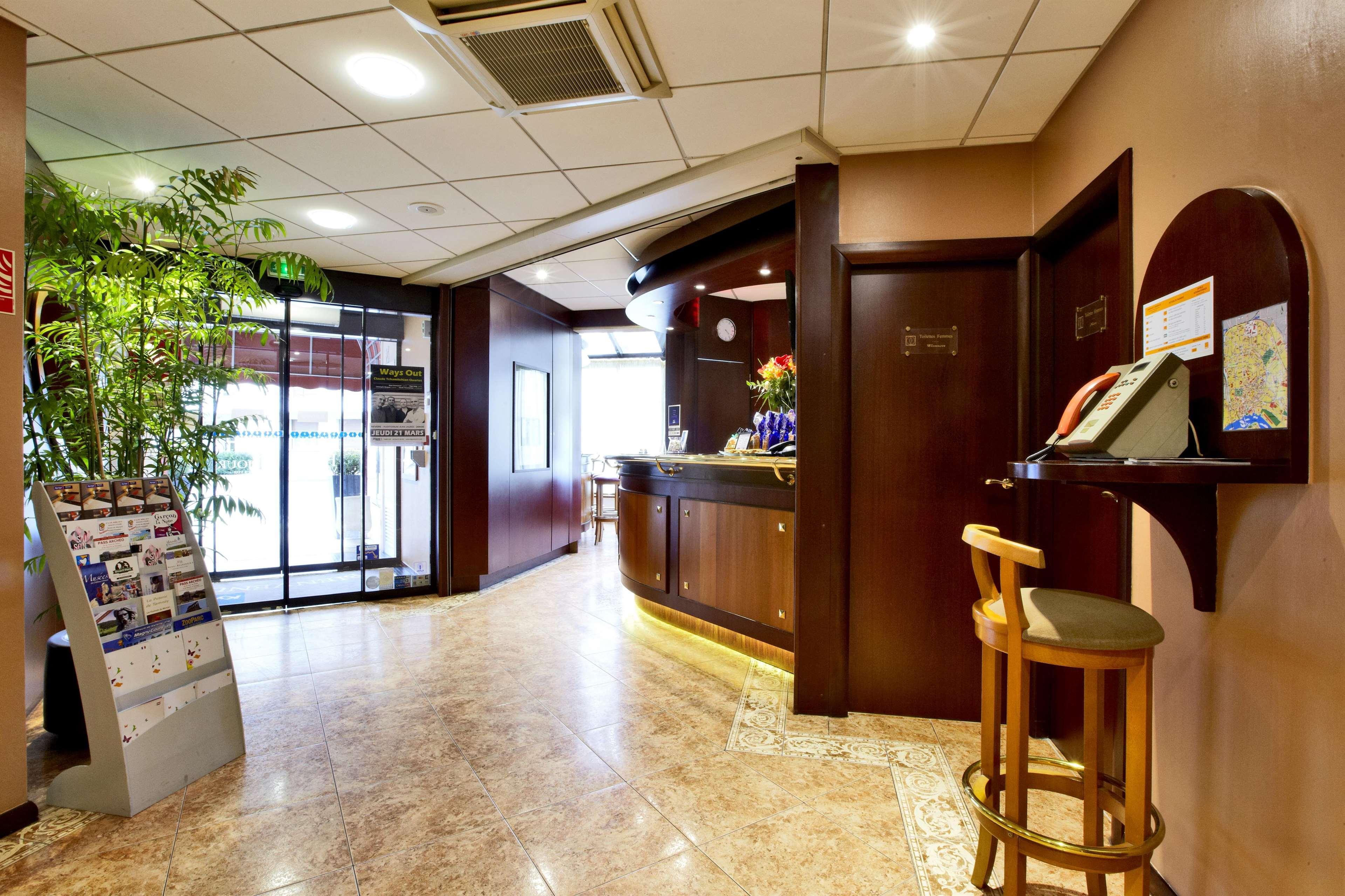 Kyriad Hotel Nevers Centre Luaran gambar